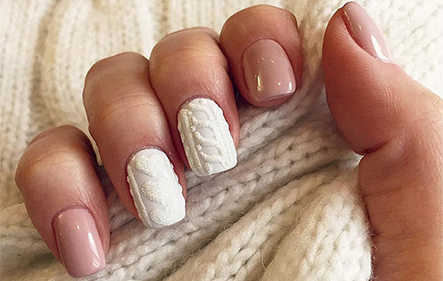 Новогодний маникюр 7