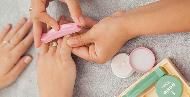 Новогодний маникюр 23