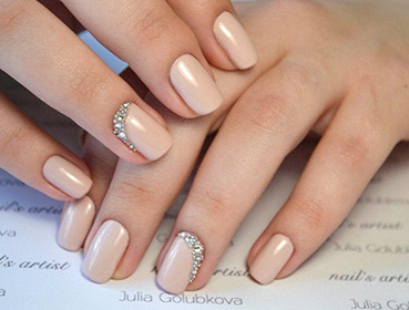 маникюр со стразами 11 маникюр со стразами 11