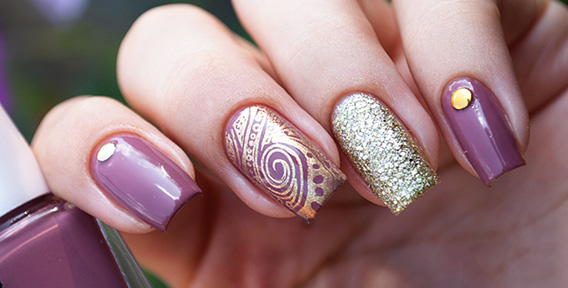 Коррекция ногтей