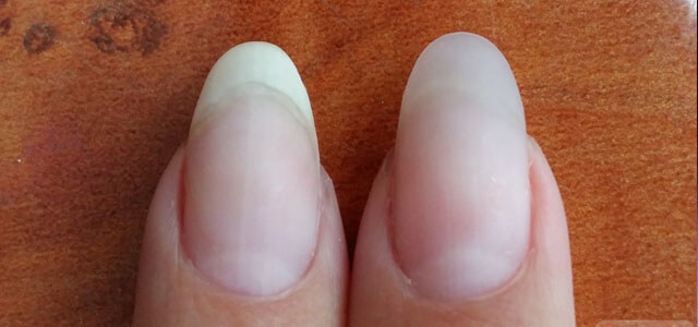 нанесение акриловой пудры