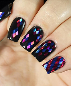 Дизайн ногтей слюда и блестки