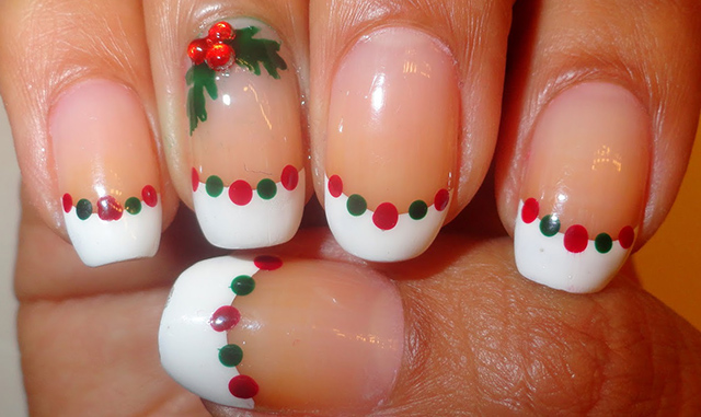 Новогодний маникюр 12