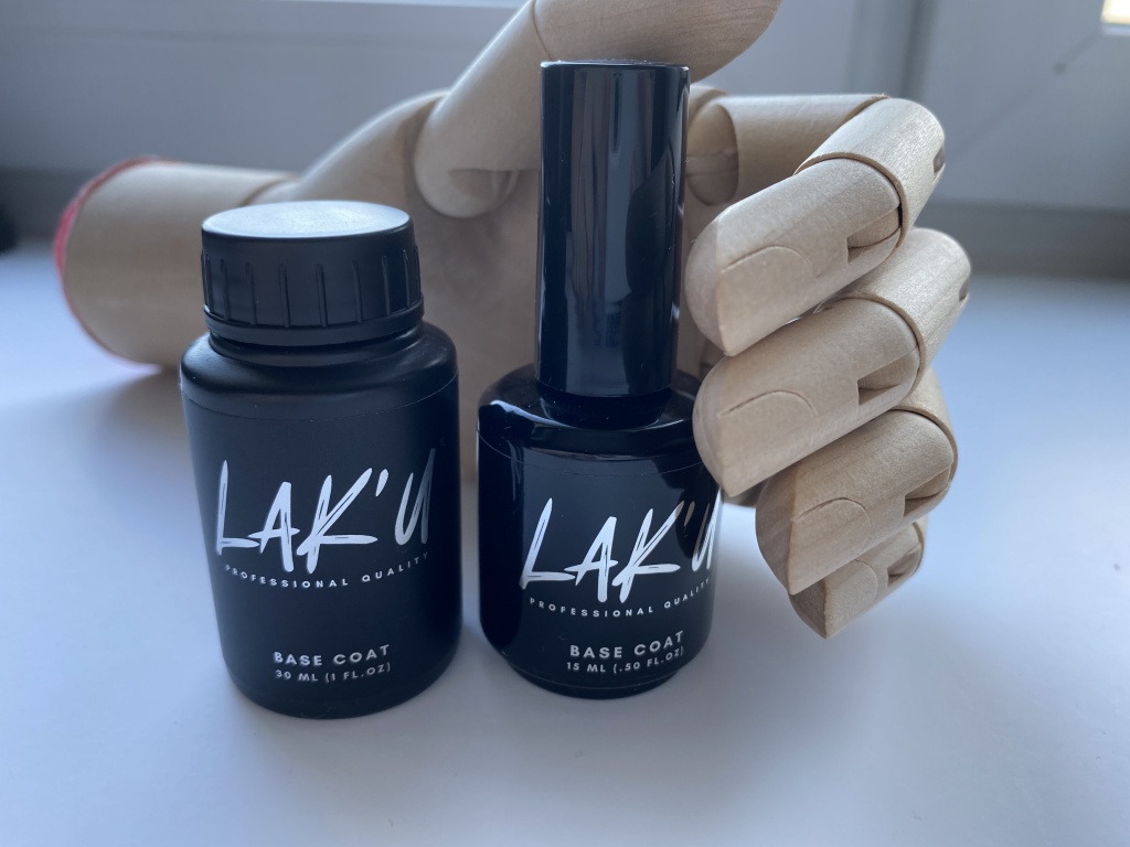 База для маникюра от бренда LAK'U База для маникюра от бренда LAK'U