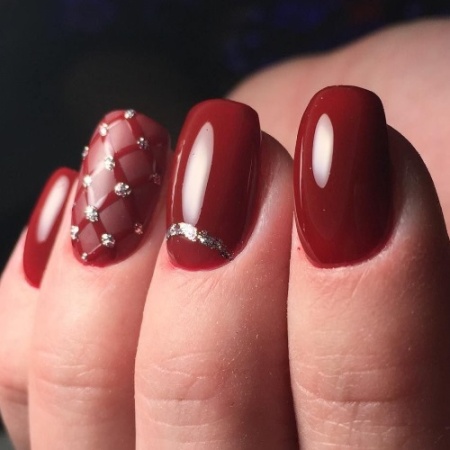 Гель-лак Elpaza (Эльпаза) Rouge 010, 10 мл