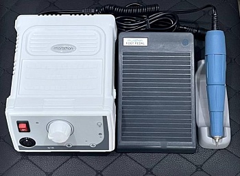 Аппарат для маникюра и педикюра Marathon N7R (E450) / SH37L М 45, с педалью FS60N  Аппарат для маникюра и педикюра Marathon N7R (E450) / SH37L М 45, с педалью FS60N