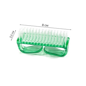 Щетка Крючок средняя для чистки ногтей от опила зеленая, 1 шт