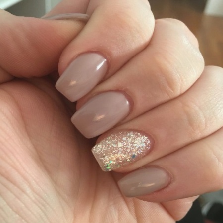 База Elpaza (Эльпаза) Rubber Base Cover Pink 009, 10 мл