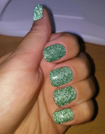 Гель-лак TNL (тнл) светоотражающий Shine bright 006 Изумрудная вуаль, 10 мл