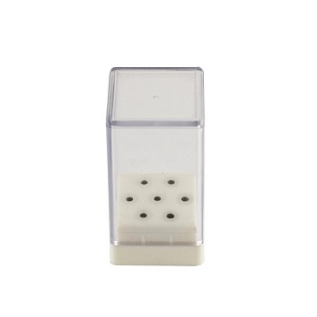 Футляр для фрез, бежевый (помещаются 7 фрез) Футляр для фрез, бежевый (помещаются 7 фрез)